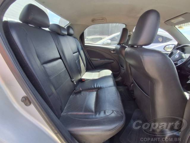 2017 TOYOTA ETIOS SEDA 