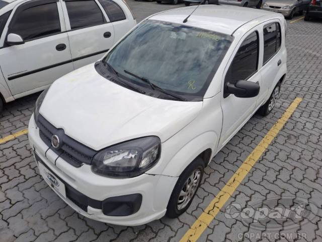 2021 FIAT UNO 