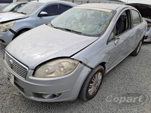 2011 FIAT LINEA 