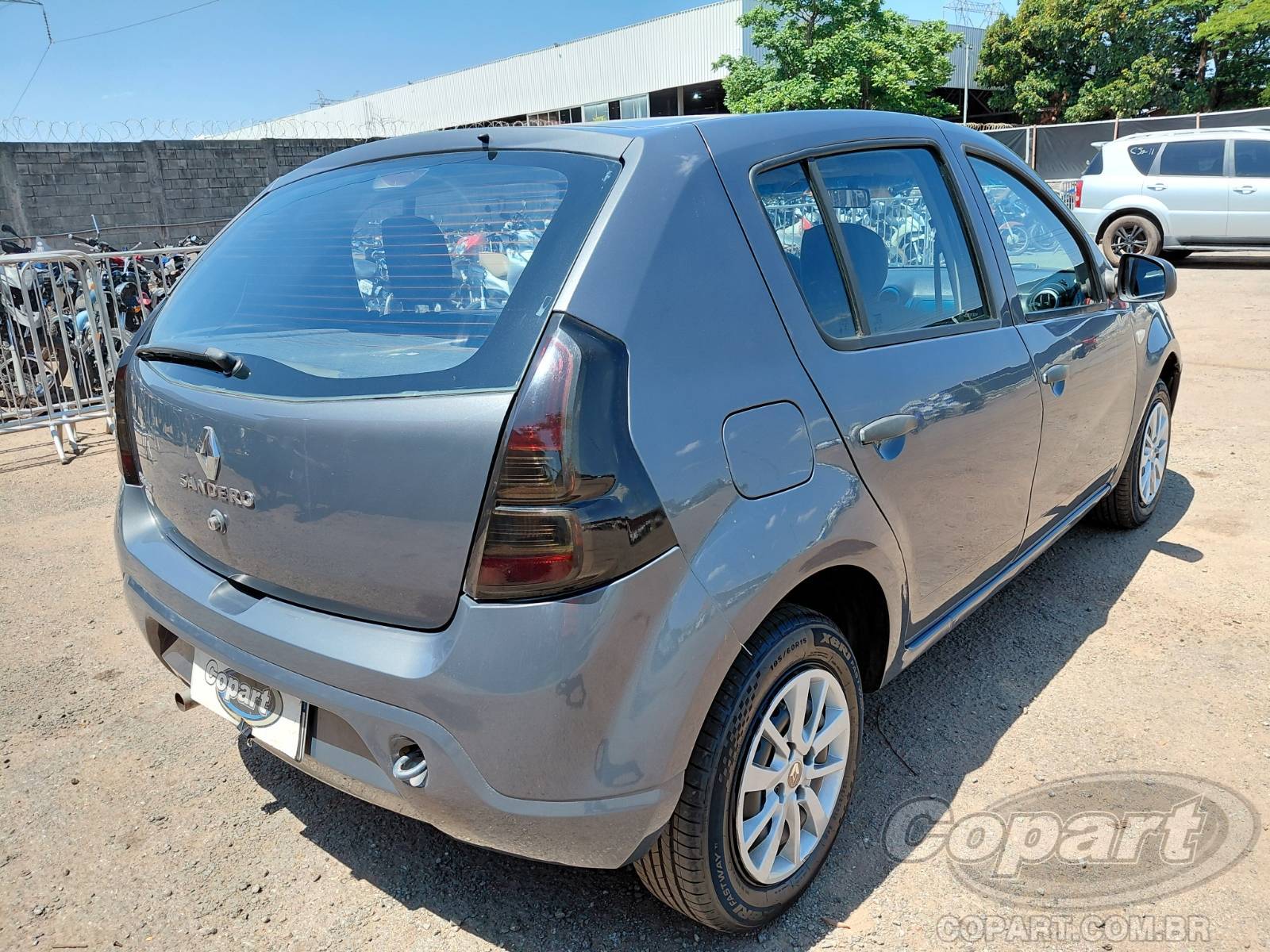 Foto 4: 2014 RENAULT SANDERO