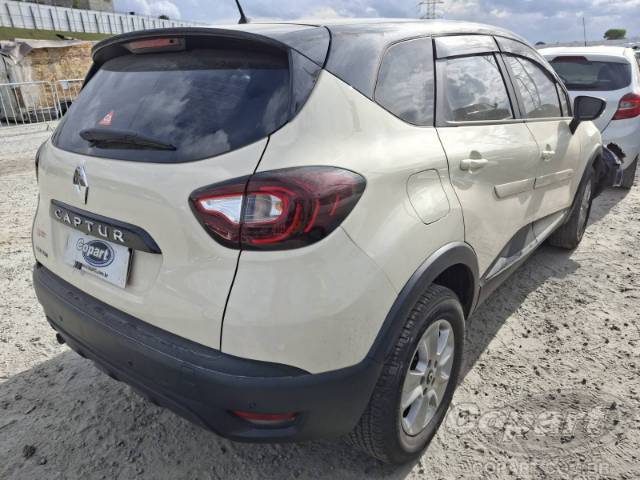 2021 RENAULT CAPTUR 