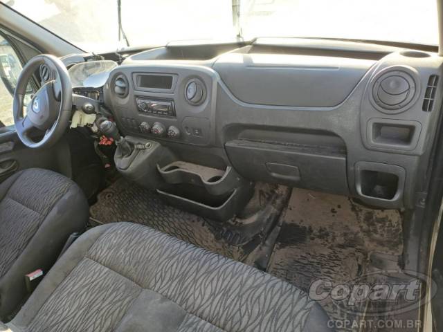 2026 RENAULT MASTER 