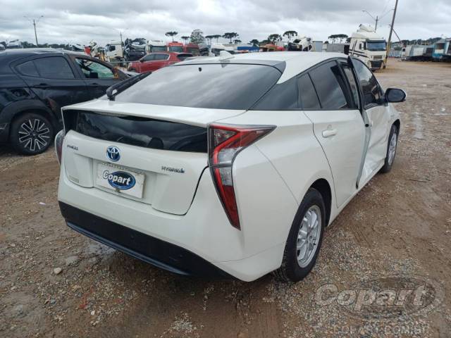 2017 TOYOTA PRIUS 