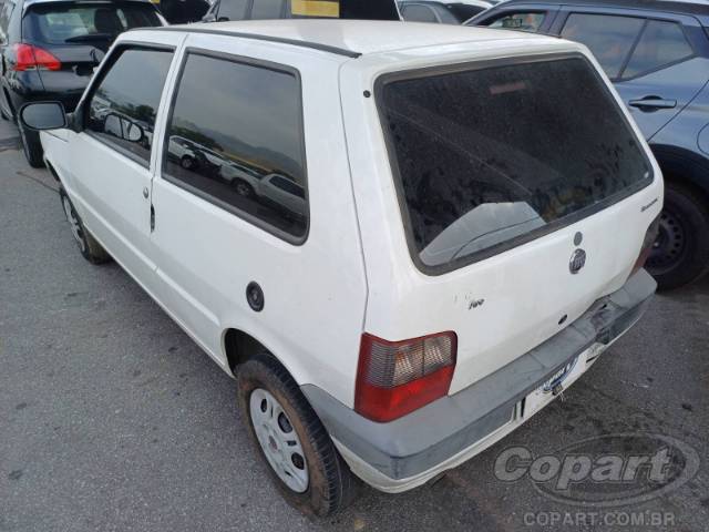 2013 FIAT UNO 