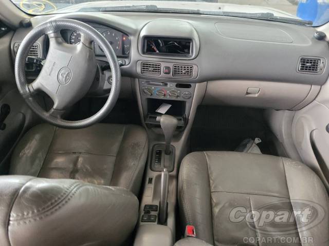 2001 TOYOTA COROLLA 