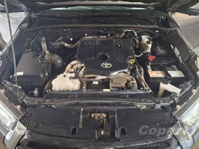 2024 TOYOTA HILUX CD 