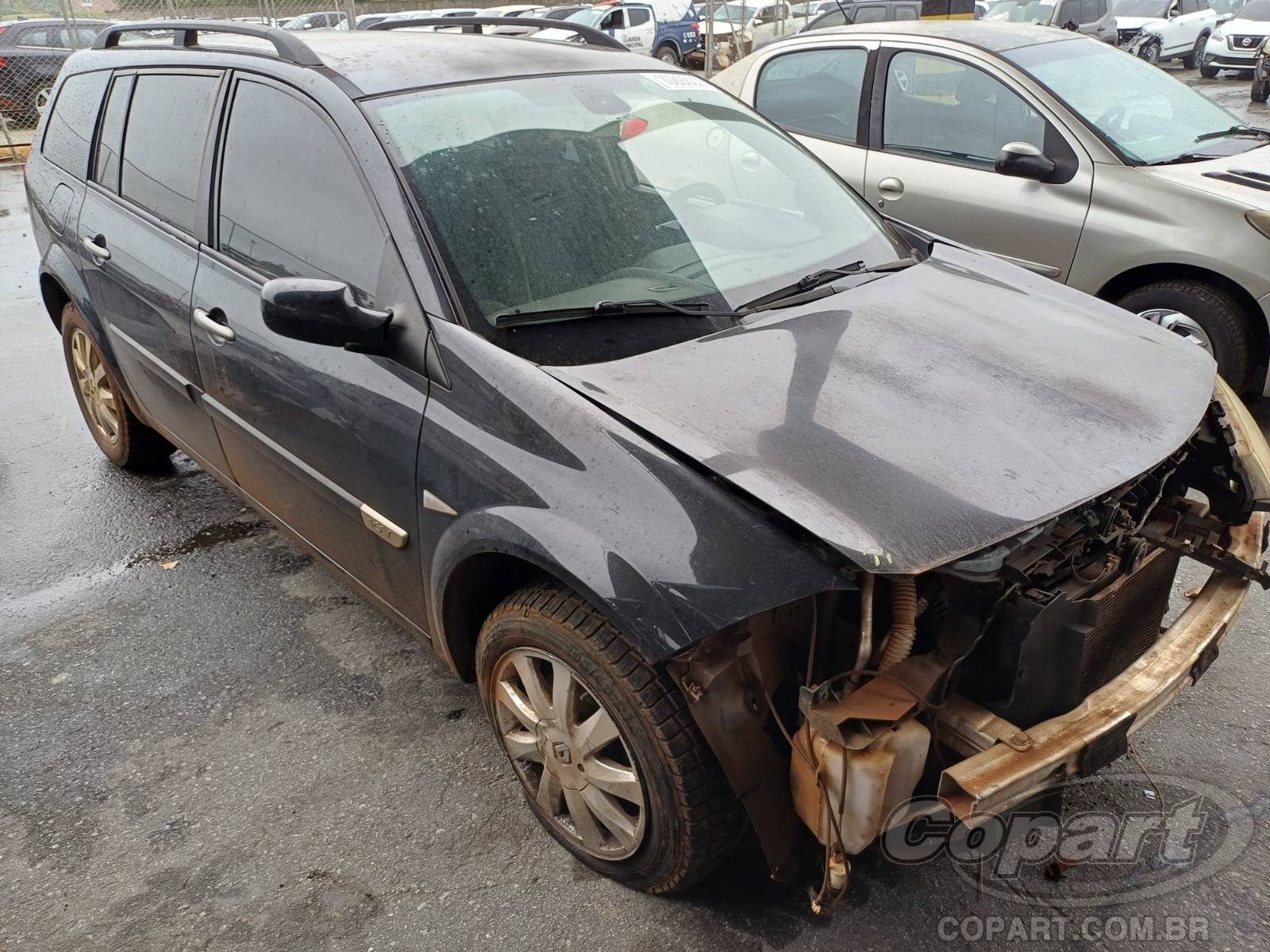 Veículo Renault Megane Renault Megane Grand Tour Dynamique 1.6 16V Hi-Flex 2011 2011 em leilão