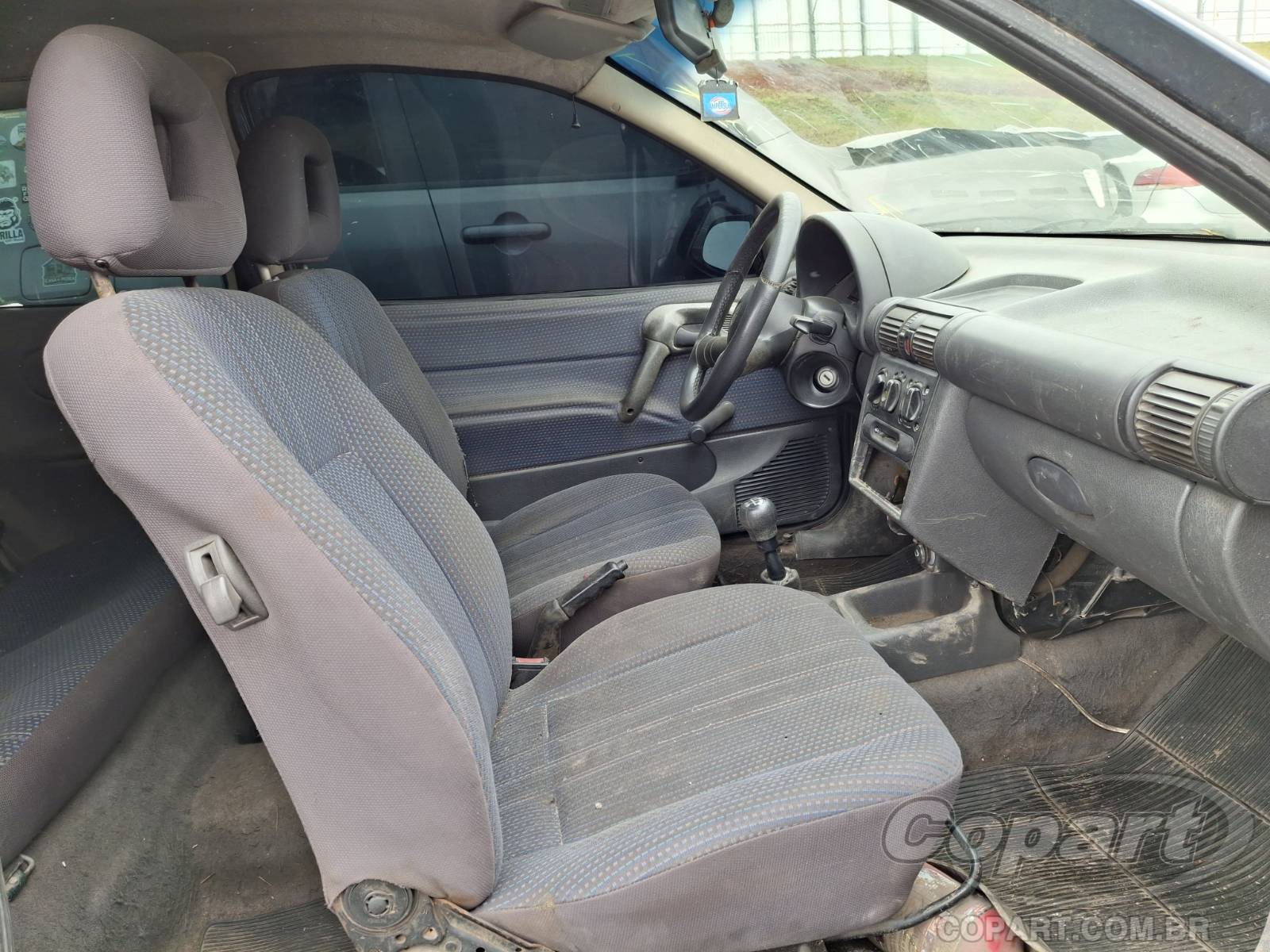 1998 CHEVROLET CORSA — foto 5 de 15