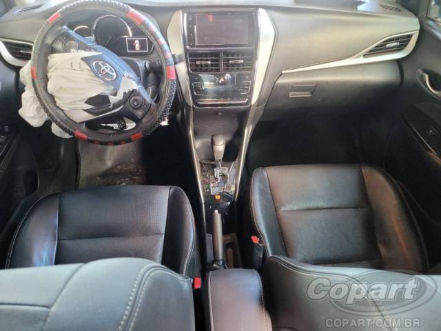 2020 TOYOTA YARIS SEDA 