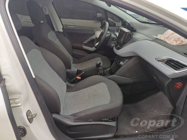 2015 PEUGEOT 208 