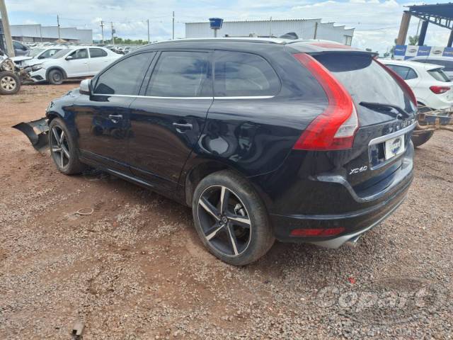 2016 VOLVO XC60 