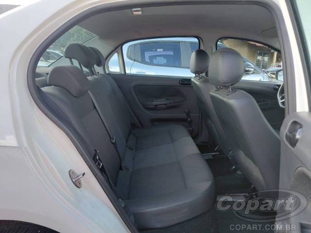 2023 VOLKSWAGEN VOYAGE 