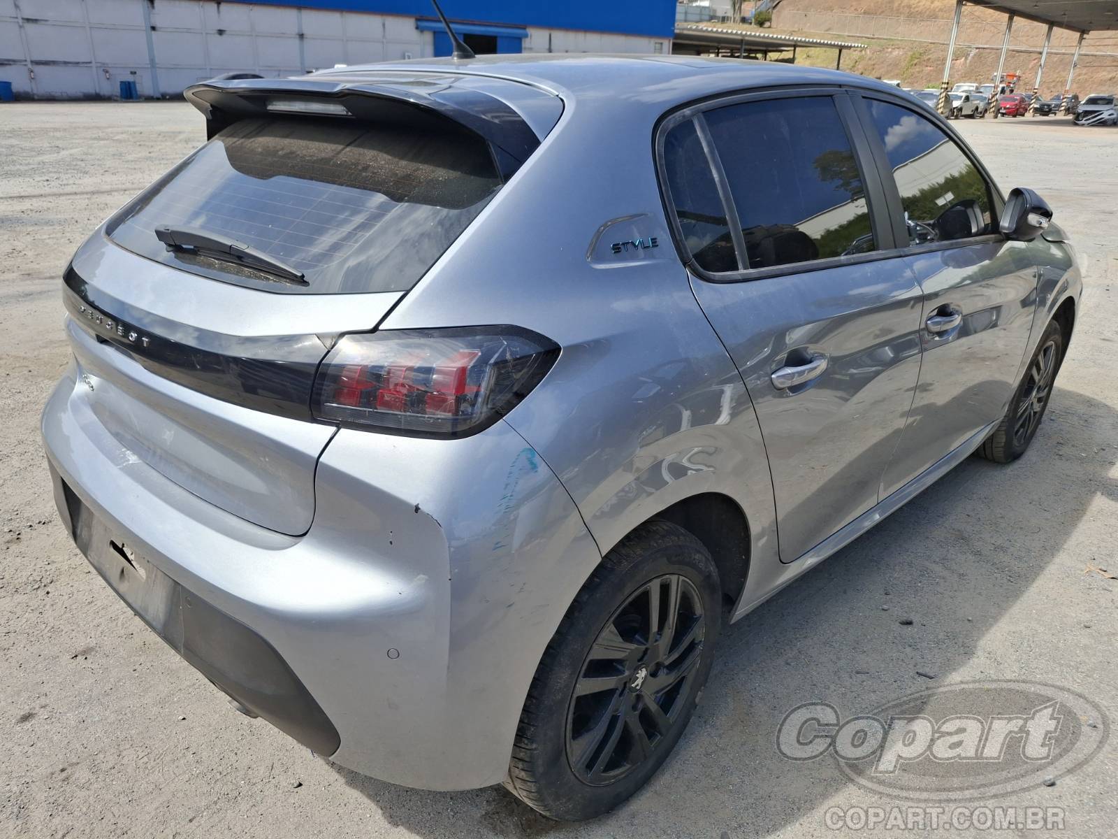 2023 PEUGEOT 208 — leilão em Embú Das Artes/SP (foto 4)