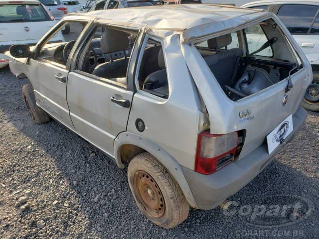 2013 FIAT UNO 