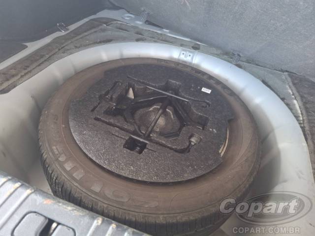 2009 HYUNDAI AZERA 