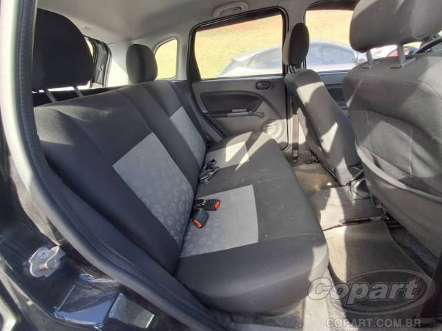 2013 FORD FIESTA 