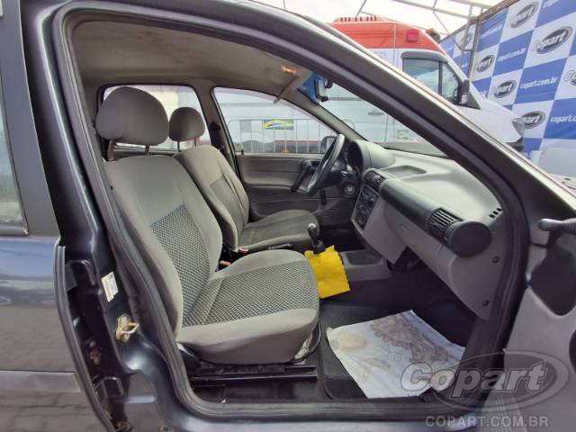 2009 CHEVROLET CLASSIC 