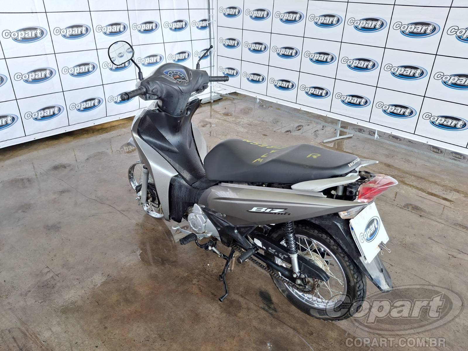 Foto 3: 2024 HONDA BIZ Biz 110i