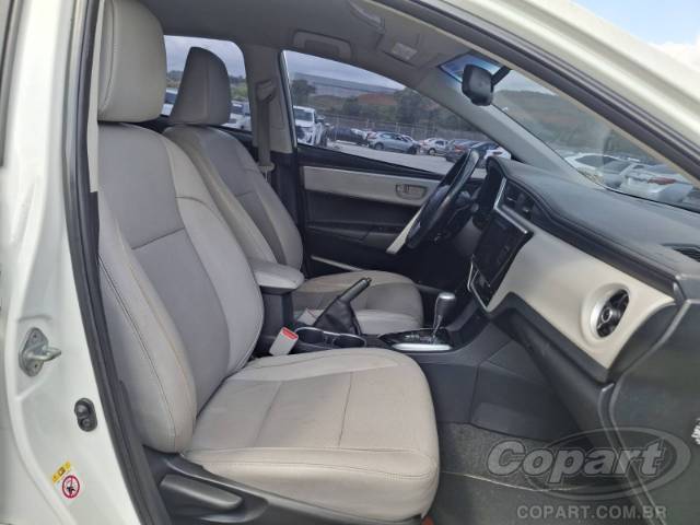 2018 TOYOTA COROLLA 