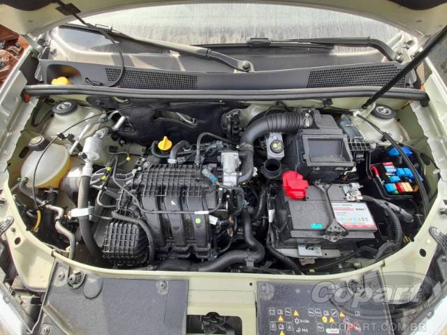 2025 RENAULT SANDERO 