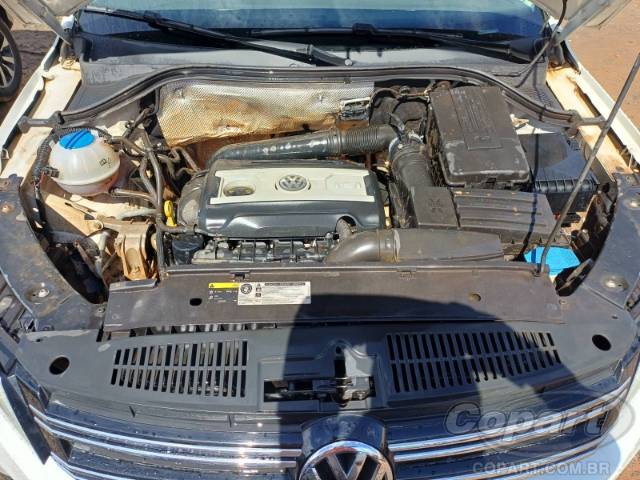 2015 VOLKSWAGEN TIGUAN 