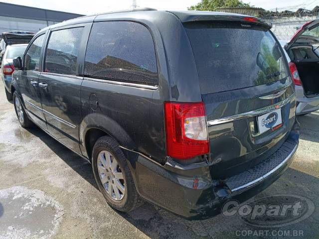 2012 CHRYSLER TOWN   COUNTRY 