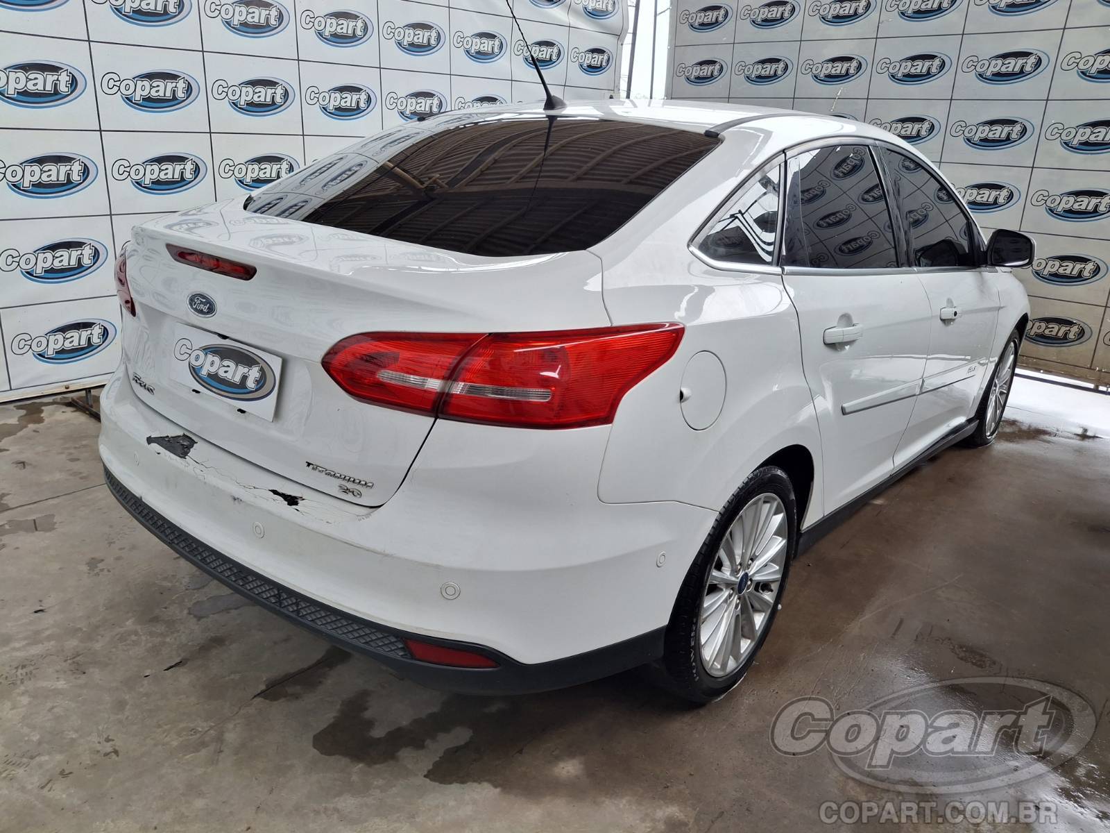 2017 FORD FOCUS FASTBACK — foto 4 de 10