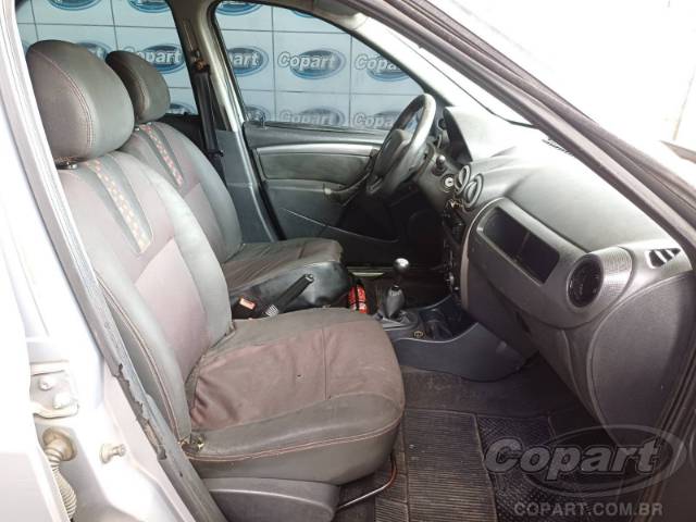 2011 RENAULT LOGAN 