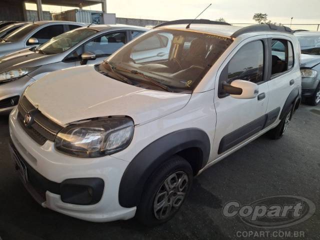 2017 FIAT UNO 