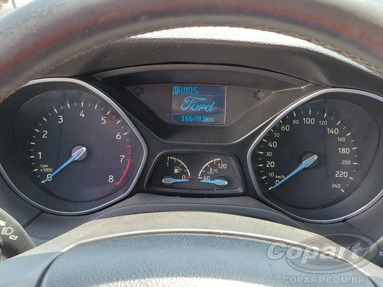 Foto 8 de 13: 2016 FORD FOCUS