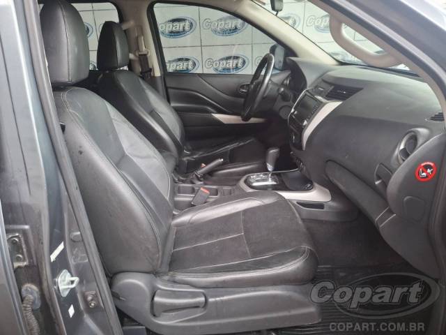 2021 NISSAN FRONTIER CD 