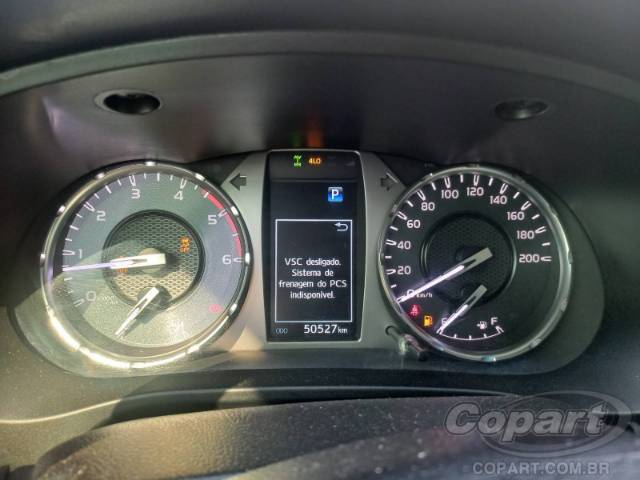 2022 TOYOTA HILUX CD 