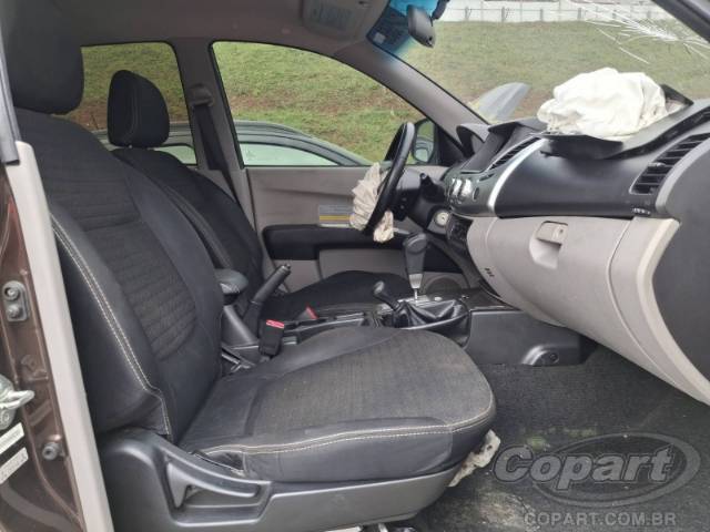 2015 MITSUBISHI L200 TRITON 
