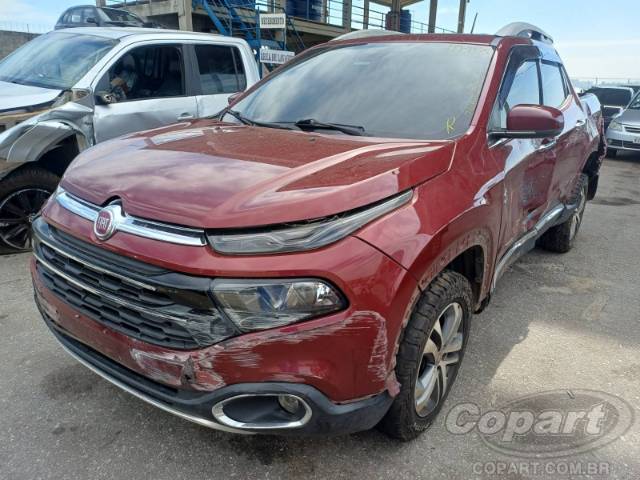2017 FIAT TORO 