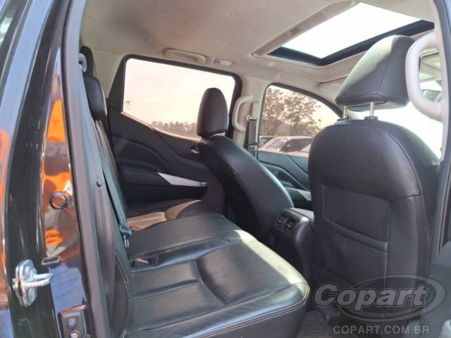 2021 NISSAN FRONTIER CD 