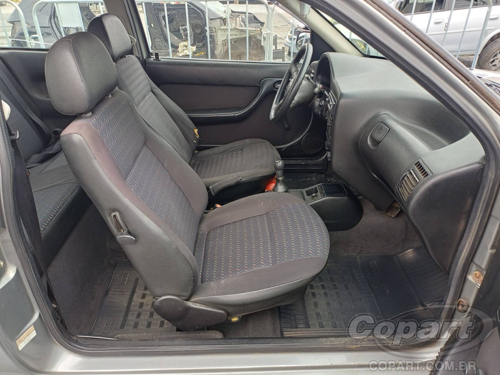Foto 5: 2003 VOLKSWAGEN GOL