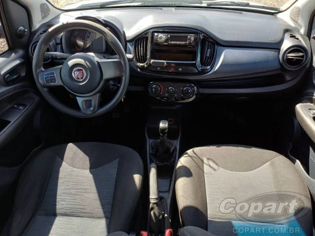 2016 FIAT UNO 