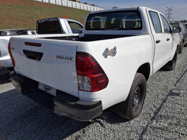 2025 TOYOTA HILUX CD 