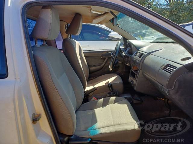 2005 VOLKSWAGEN SAVEIRO 