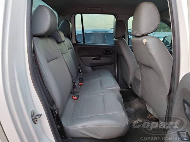2015 VOLKSWAGEN AMAROK 