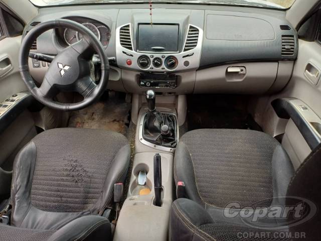 2014 MITSUBISHI L200 TRITON 