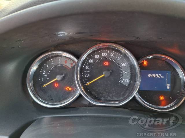 2017 RENAULT SANDERO 