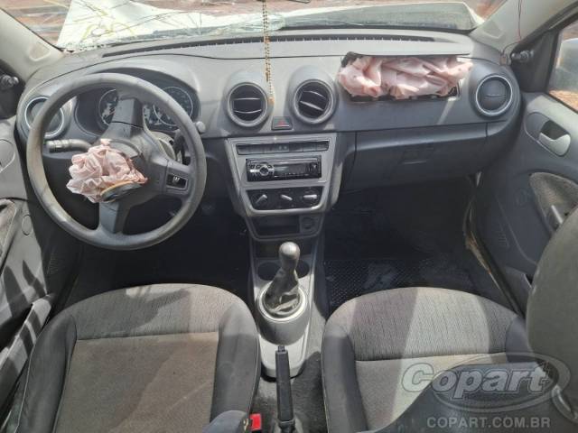 2014 VOLKSWAGEN GOL 