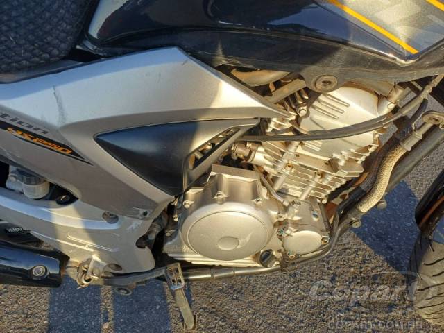 2011 YAMAHA FAZER 