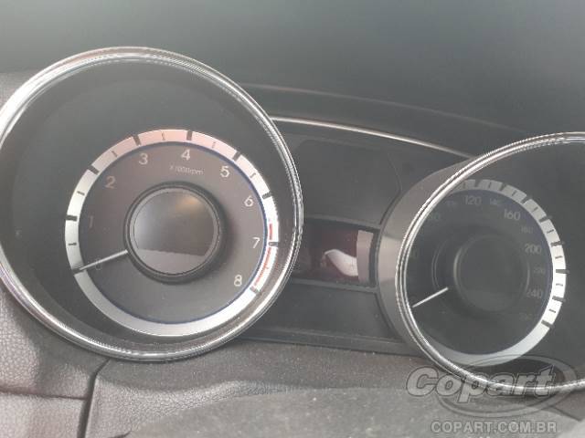 Foto 8 de 10: 2012 HYUNDAI SONATA