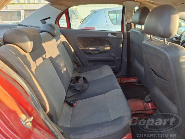 2013 VOLKSWAGEN VOYAGE 