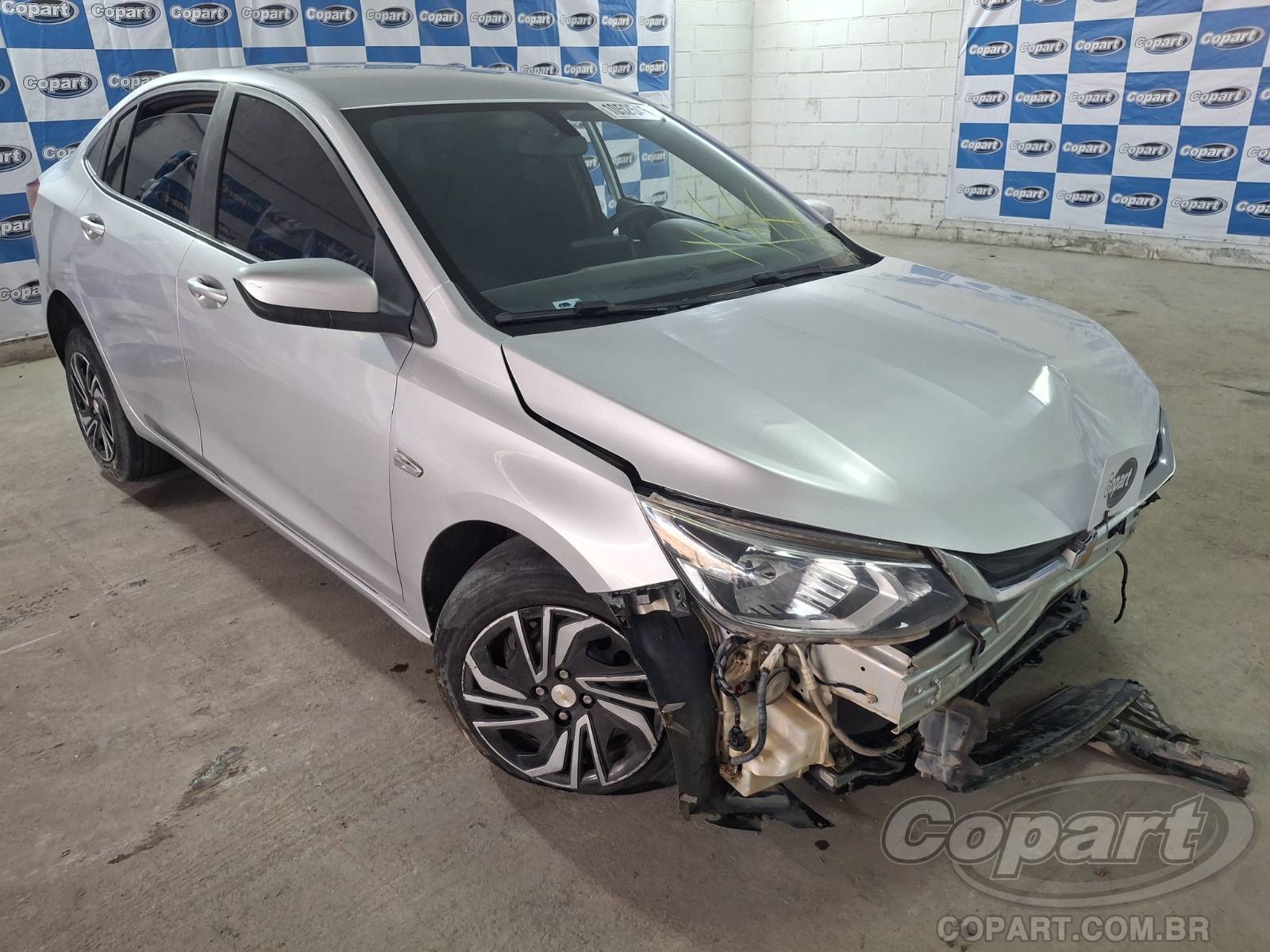 Veículo GM - Chevrolet Onix Plus CHEVROLET ONIX PLUS LT 1.0 12V ECOTEC 2021 2021 em leilão