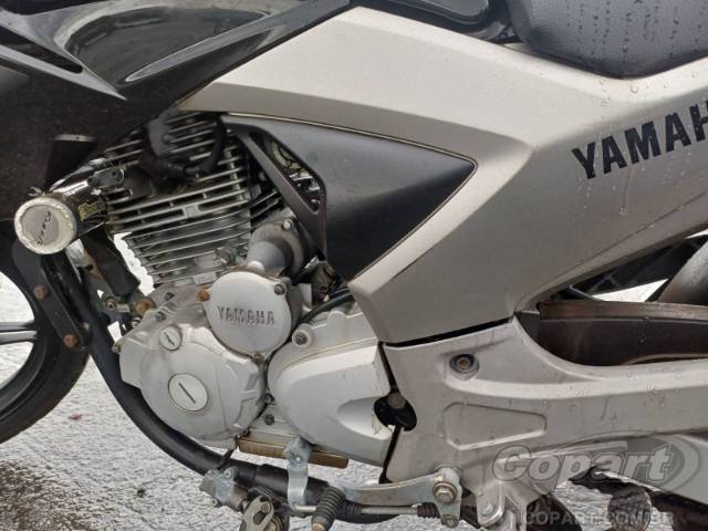 2015 YAMAHA FAZER 