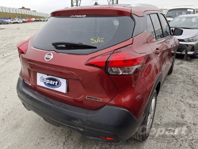 2019 NISSAN KICKS 