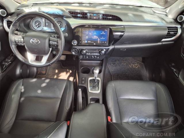2024 TOYOTA HILUX CD 